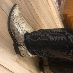 Men’s Snake Skin leather cowboy boots